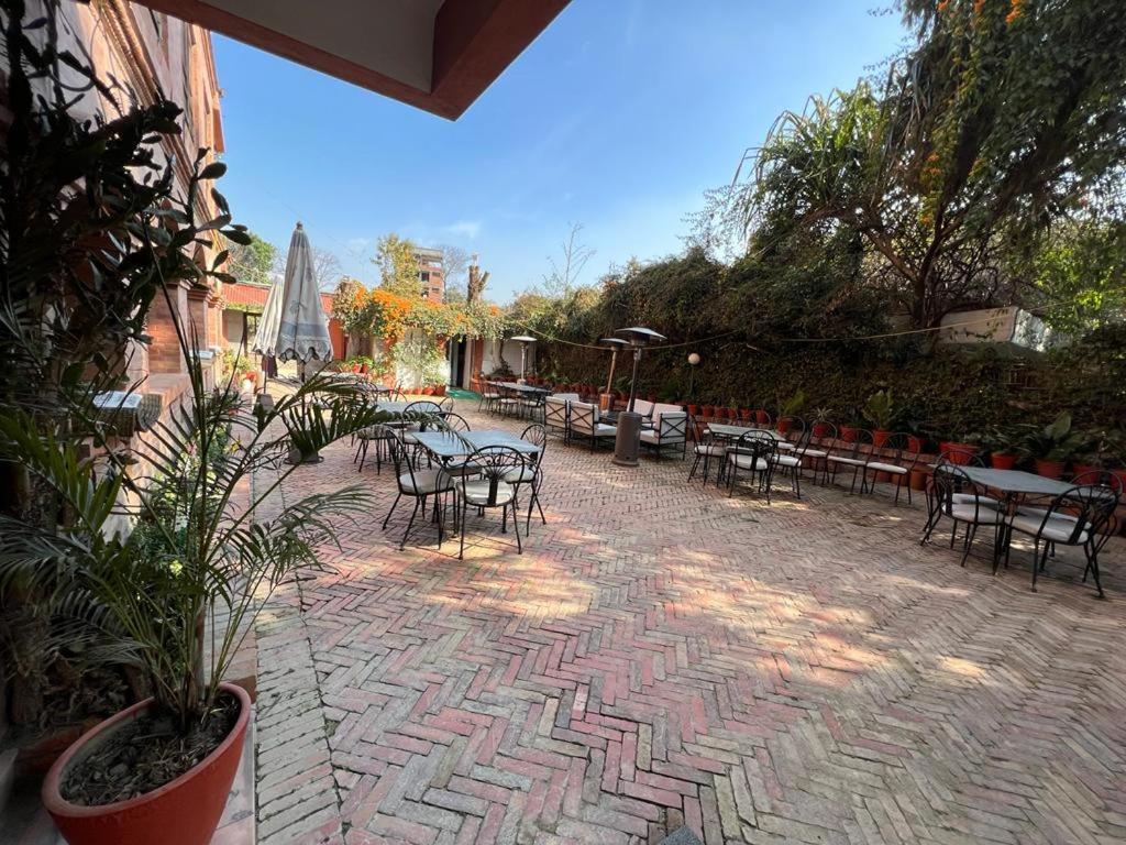 Summit Hotel Lalitpur Exterior foto