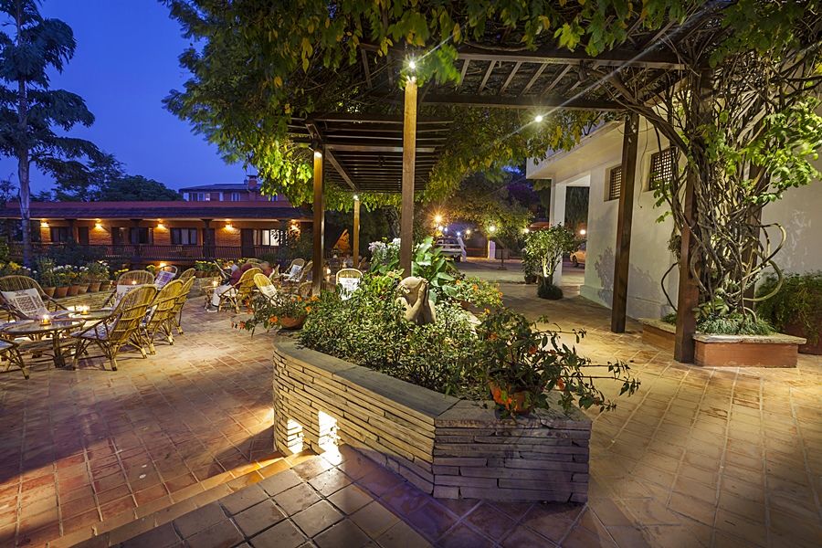 Summit Hotel Lalitpur Exterior foto