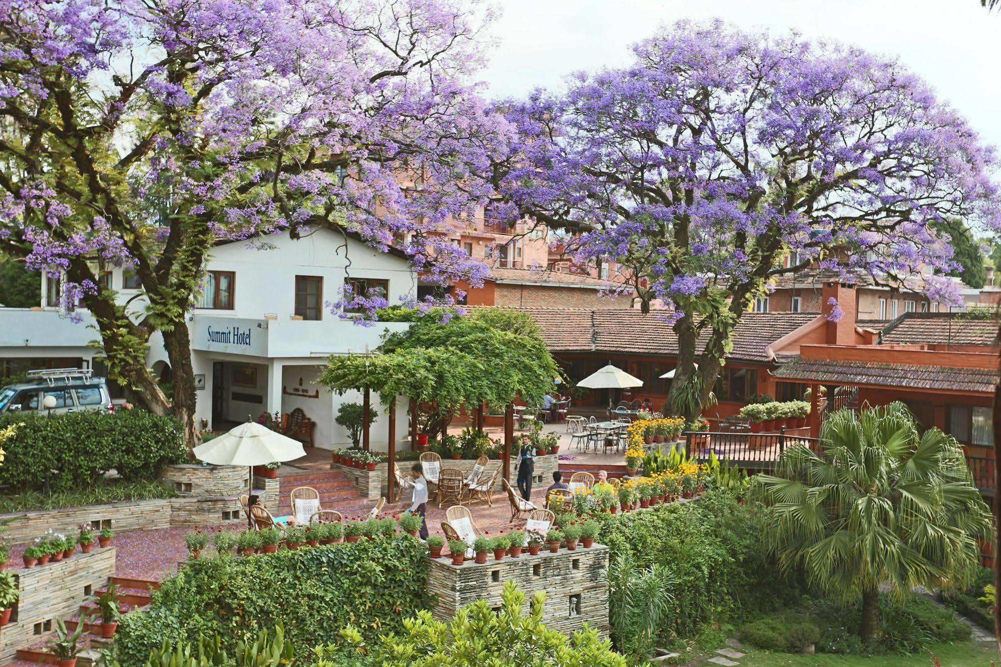 Summit Hotel Lalitpur Exterior foto