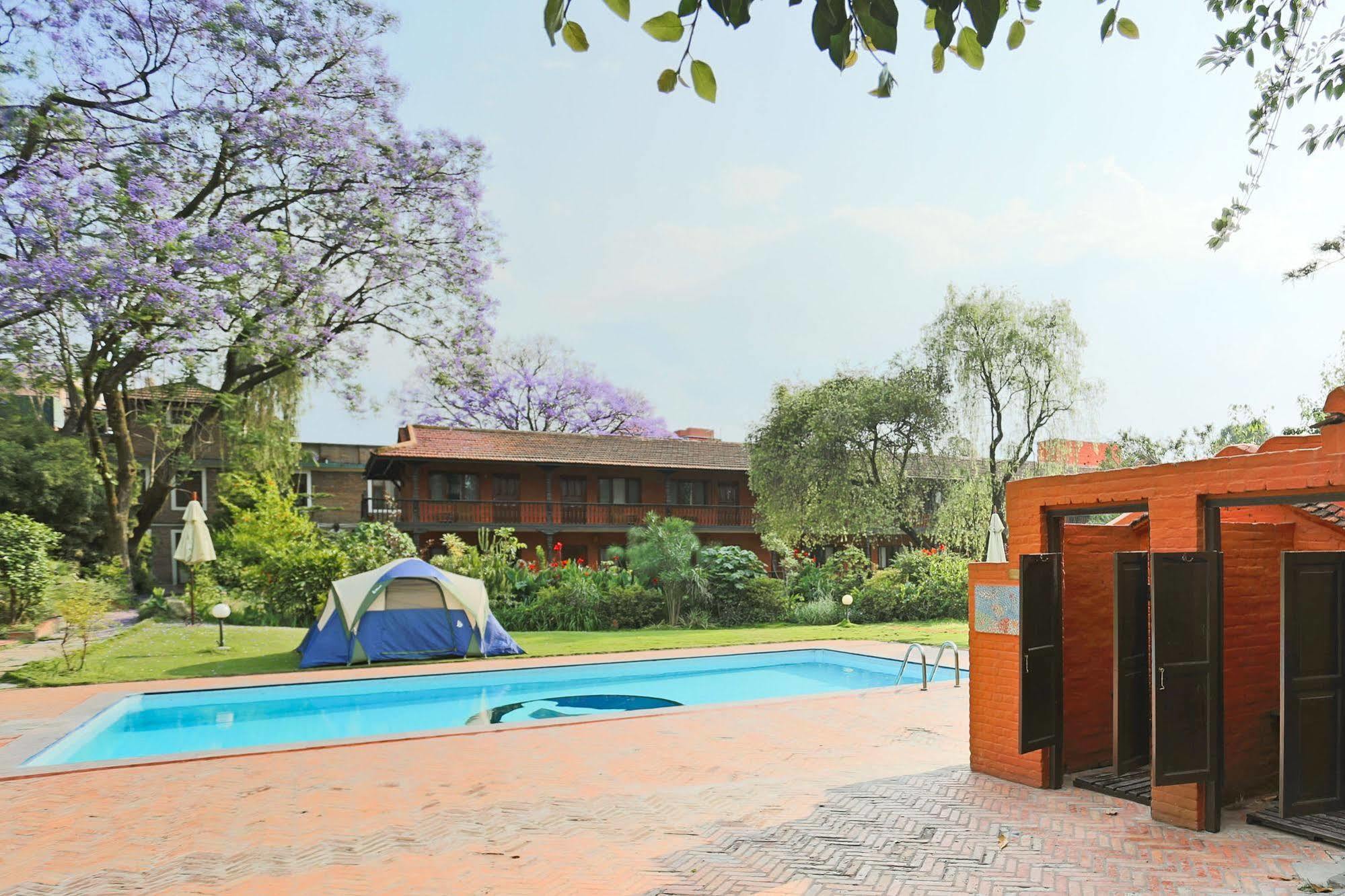 Summit Hotel Lalitpur Exterior foto